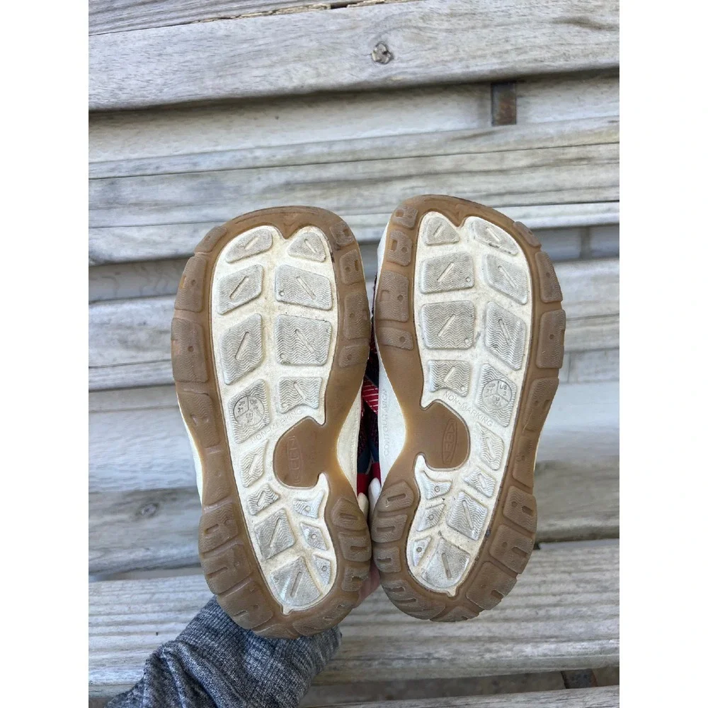 KEEN Newport‎ Navy Blue Red Waterproof Washable Sandals size 2 US